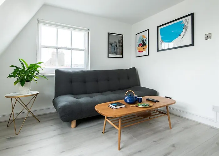 Central One-Bedroom, 99 Steps To The Sea